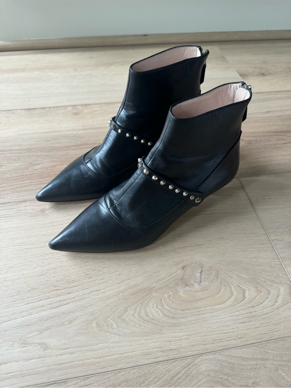 Miu Miu Black Leather Pointed Toe Studded Ankle Boots Heels Size 38